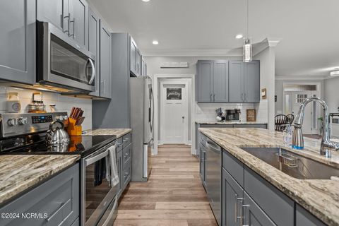 Tiny photo for 2463 Hoover Road, Hampstead, NC 28443 (MLS # 100572231)