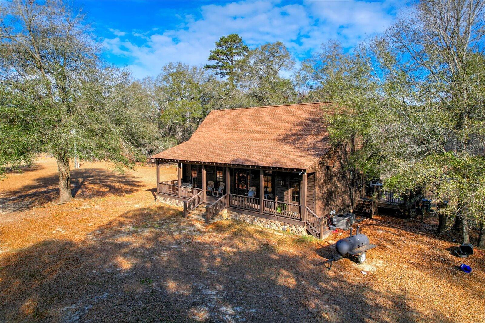 1114 LOTT BLUFF Road