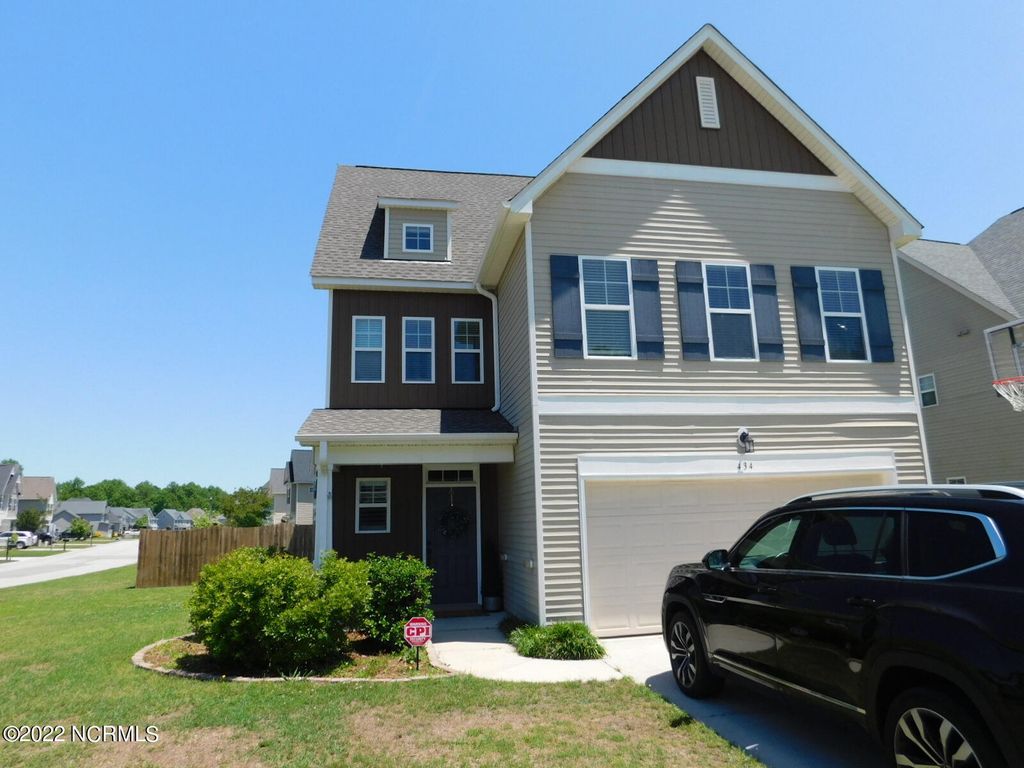 Photo of 434 Bald Cypress Lane, Sneads Ferry, NC 28460 (MLS # 100557671)