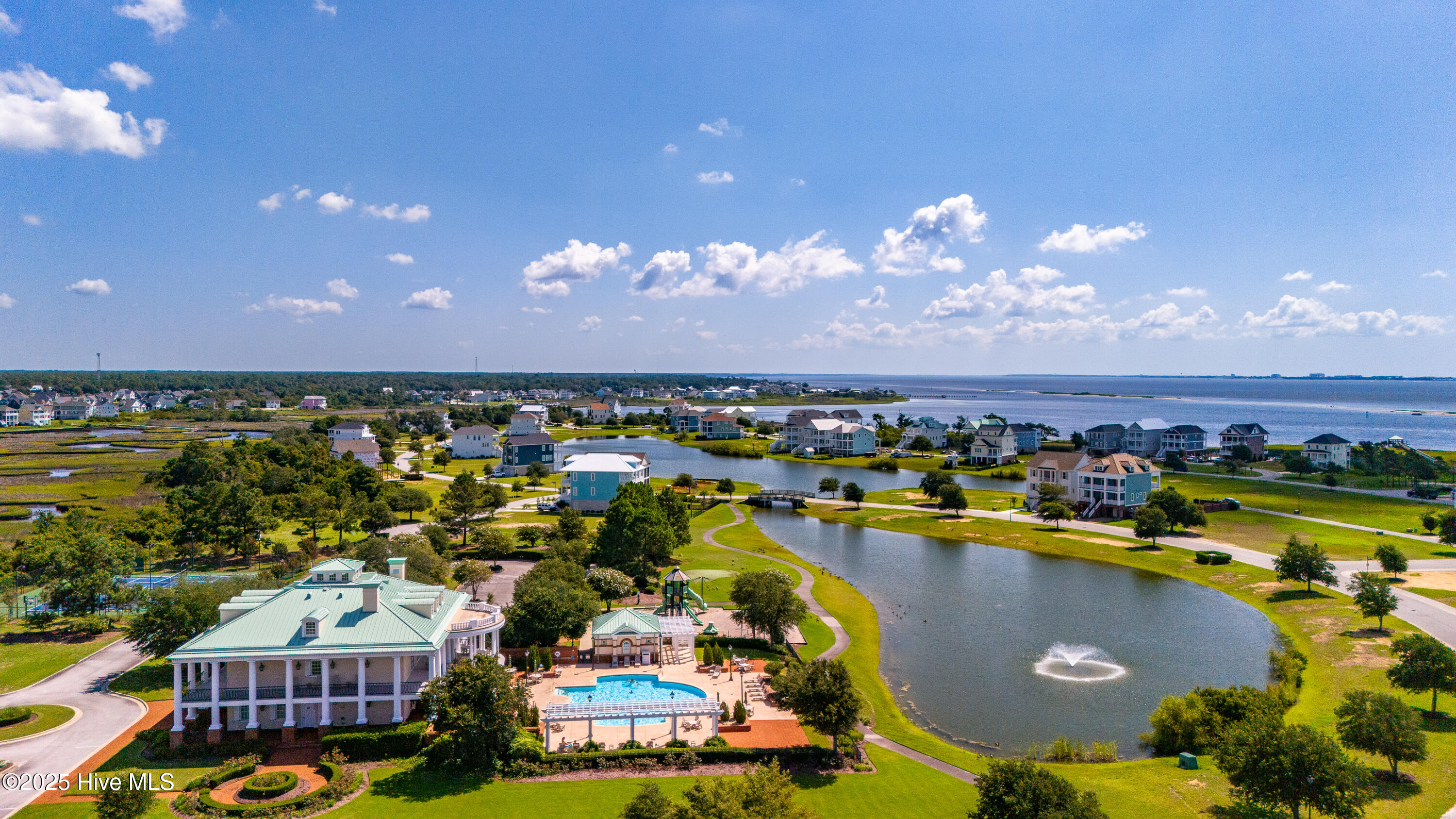 458 Kensington Place