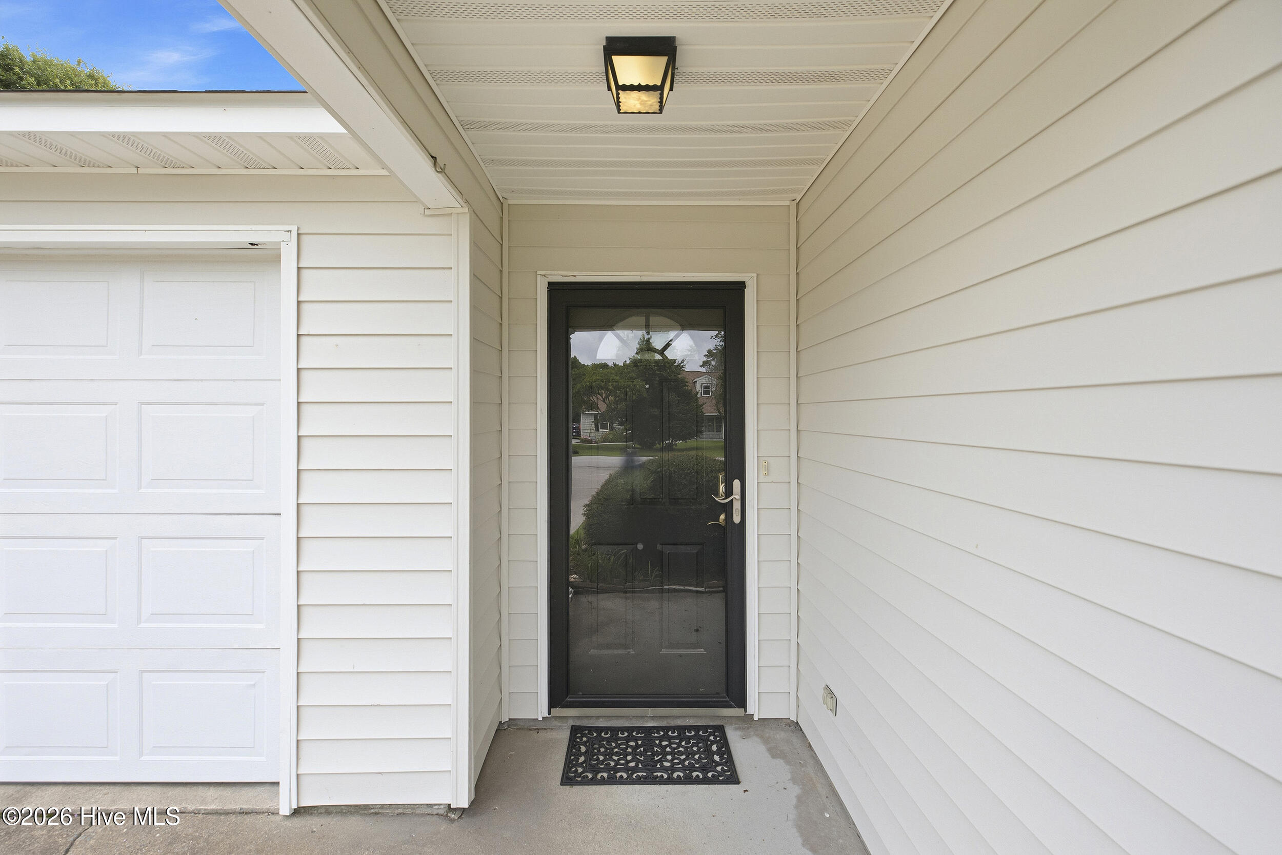 3513 Mandy Lane