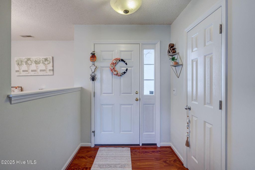 Photo of 413 Point View Court, Wilmington, NC 28411 (MLS # 100534682)