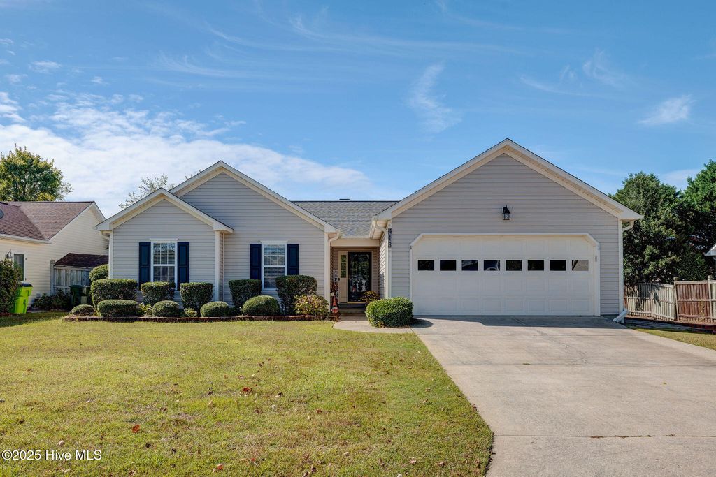 Photo of 413 Point View Court, Wilmington, NC 28411 (MLS # 100534682)