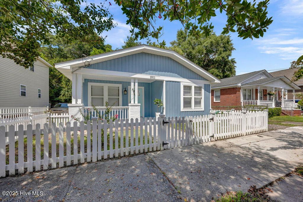 Photo of 1011 Rankin Street, Wilmington, NC 28401 (MLS # 100525304)