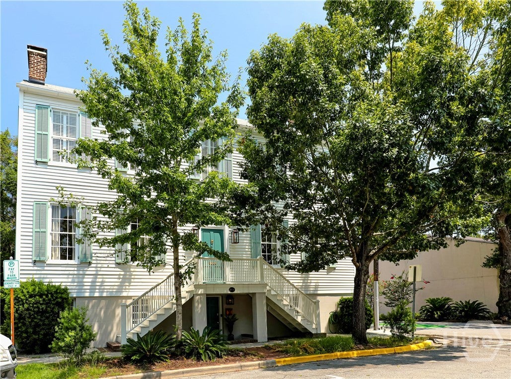 424 E President Street