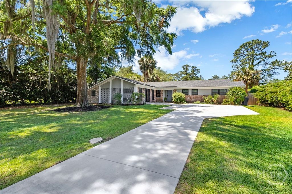 Photo of 388 Hunt Drive, Savannah, GA 31406 (MLS # SA356636)