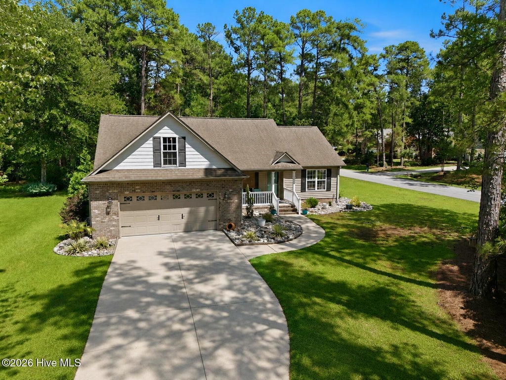 Photo of 900 Nautilus Court, New Bern, NC 28560 (MLS # 100592921)