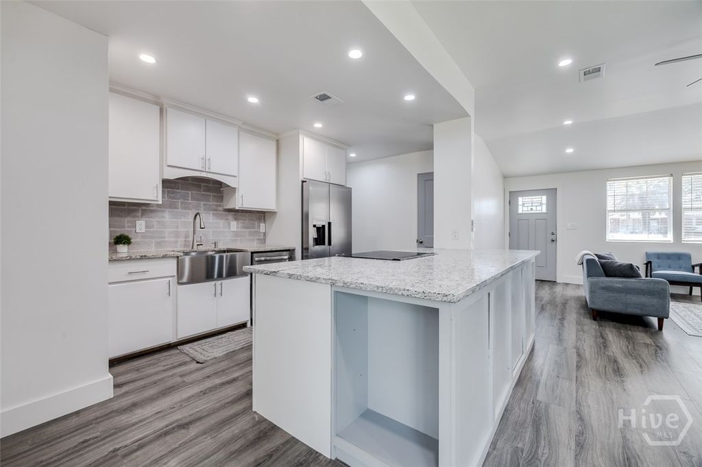 Photo of 320 Wilshire Boulevard, Savannah, GA 31419 (MLS # SA348949)