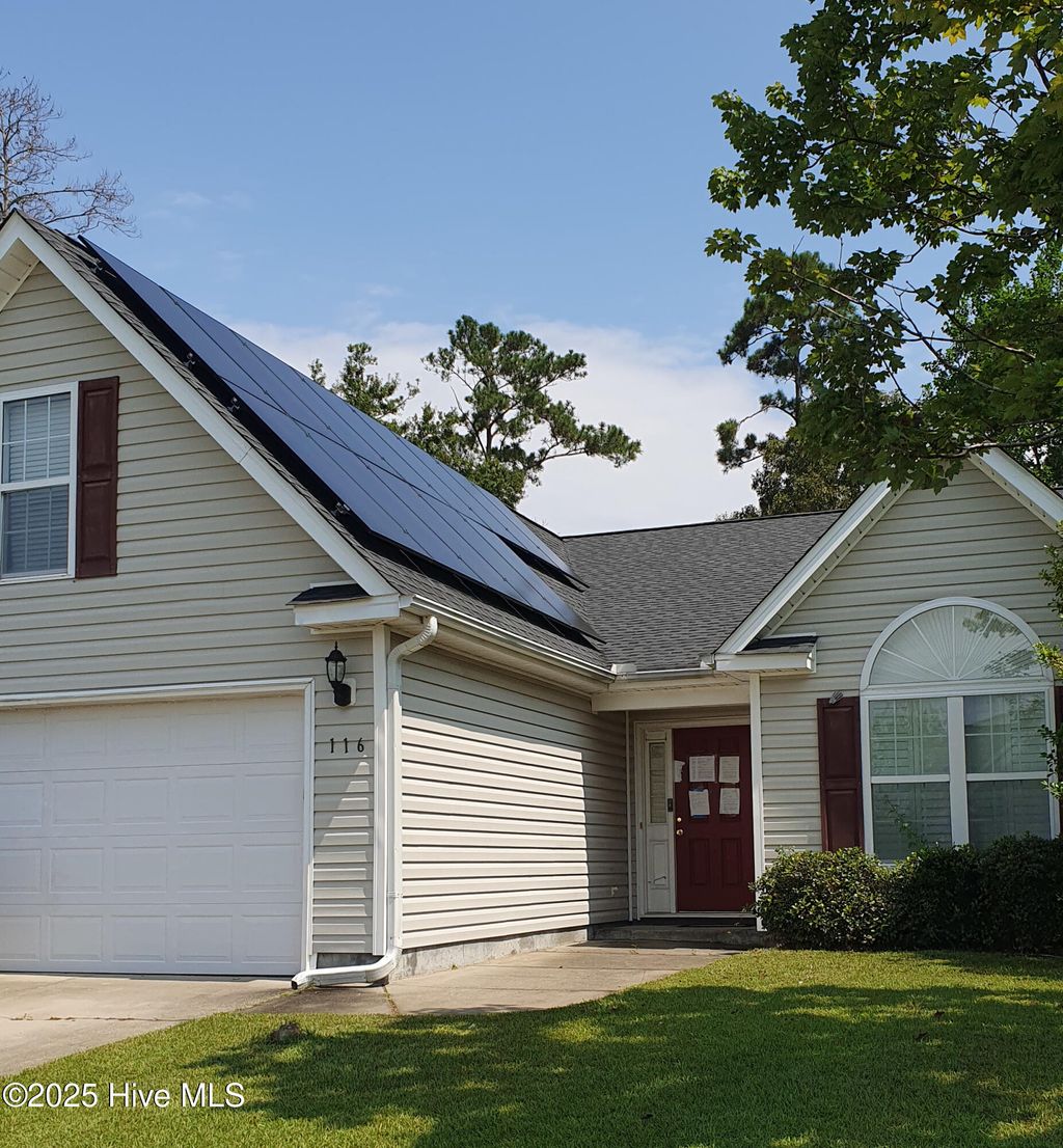 Photo of 116 Bermuda View, New Bern, NC 28560 (MLS # 100525362)