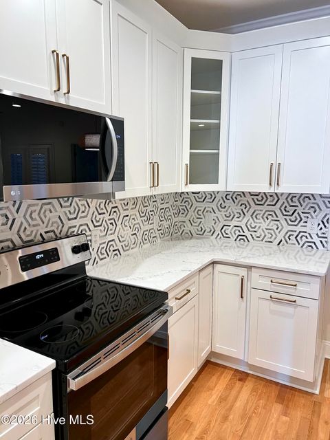 Tiny photo for 1600 Sturdivant Drive #Apt 51, Wilmington, NC 28403 (MLS # 100563612)