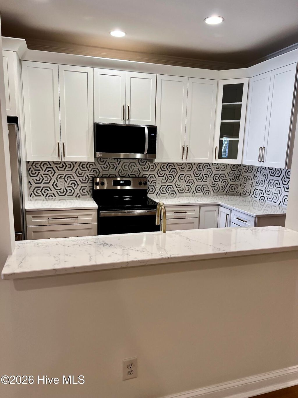 Photo of 1600 Sturdivant Drive #Apt 51, Wilmington, NC 28403 (MLS # 100563612)