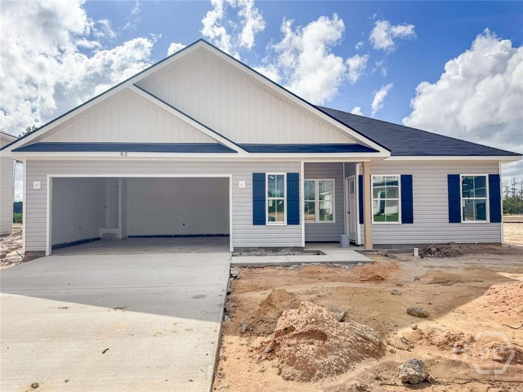 62 Calhoun Way NE