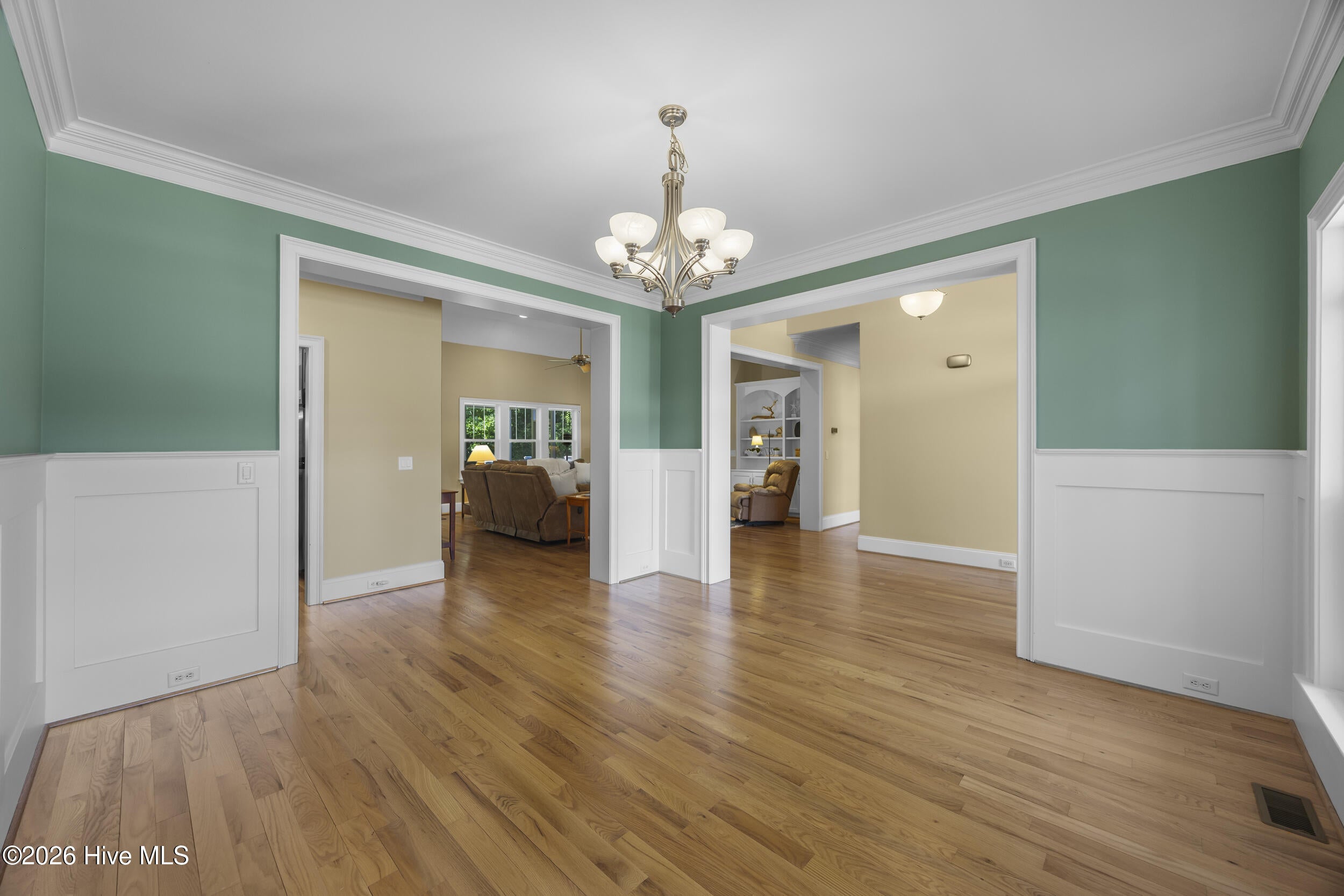 8762 Ramsbury Way
