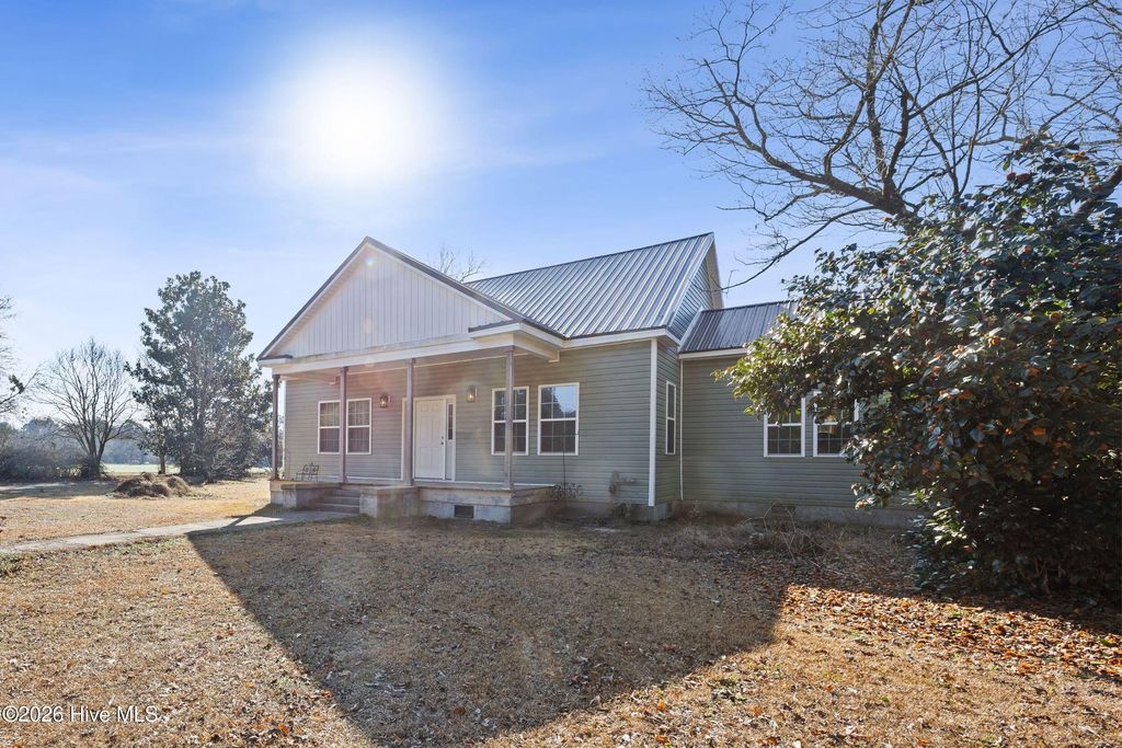 Photo of 130 Mj Johnson Road, Turkey, NC 28393 (MLS # 100555350)