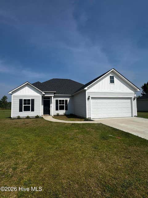 Homes For Sale - 107 Adams Landing Way<br/> Onslow County, Maysville, NC 28555