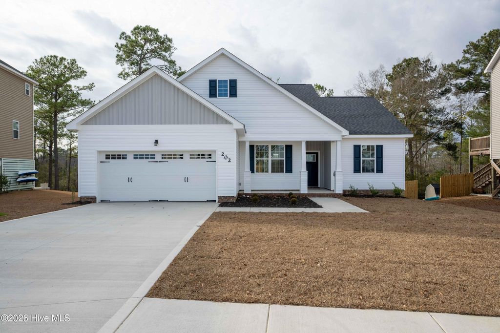 Photo of 202 Broadleaf Drive, Jacksonville, NC 28546 (MLS # 100526870)