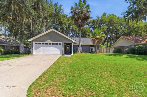 Photo of 10 Hanging Moss Road, Savannah, GA 31410 (MLS # SA359562)