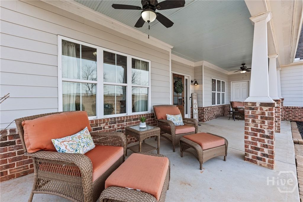 Photo of 9980 Nowhere Road, Hull, GA 30646 (MLS # CL348794)