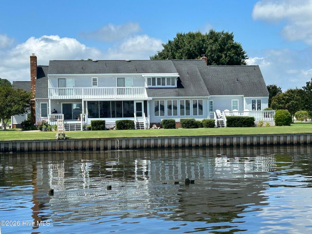 Photo of 1008 Bateman Drive, Elizabeth City, NC 27909 (MLS # 100570963)