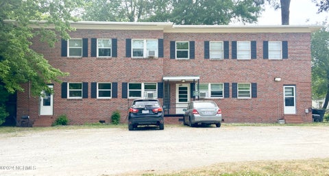 Apartment For Rent - 1202 Carolina Avenue #1<br/> Pasquotank County, Elizabeth City, NC 27909