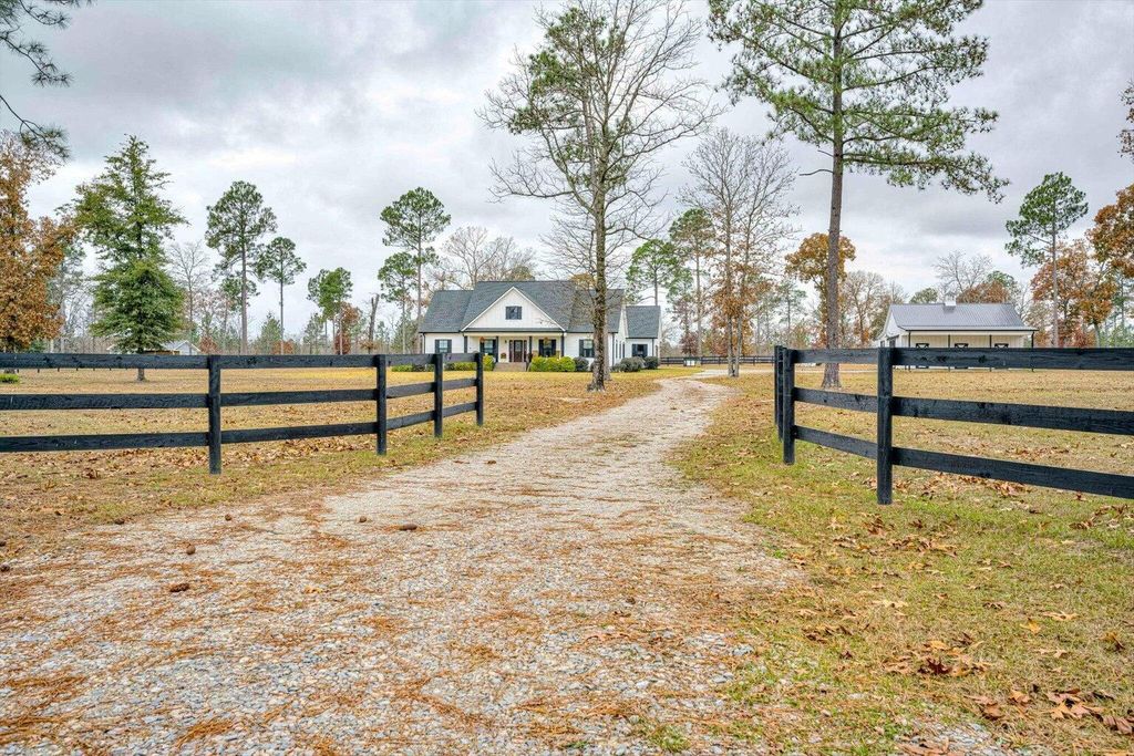 Photo of 524 Paddock Club Parkway, Aiken, SC 29803 (MLS # 549861)