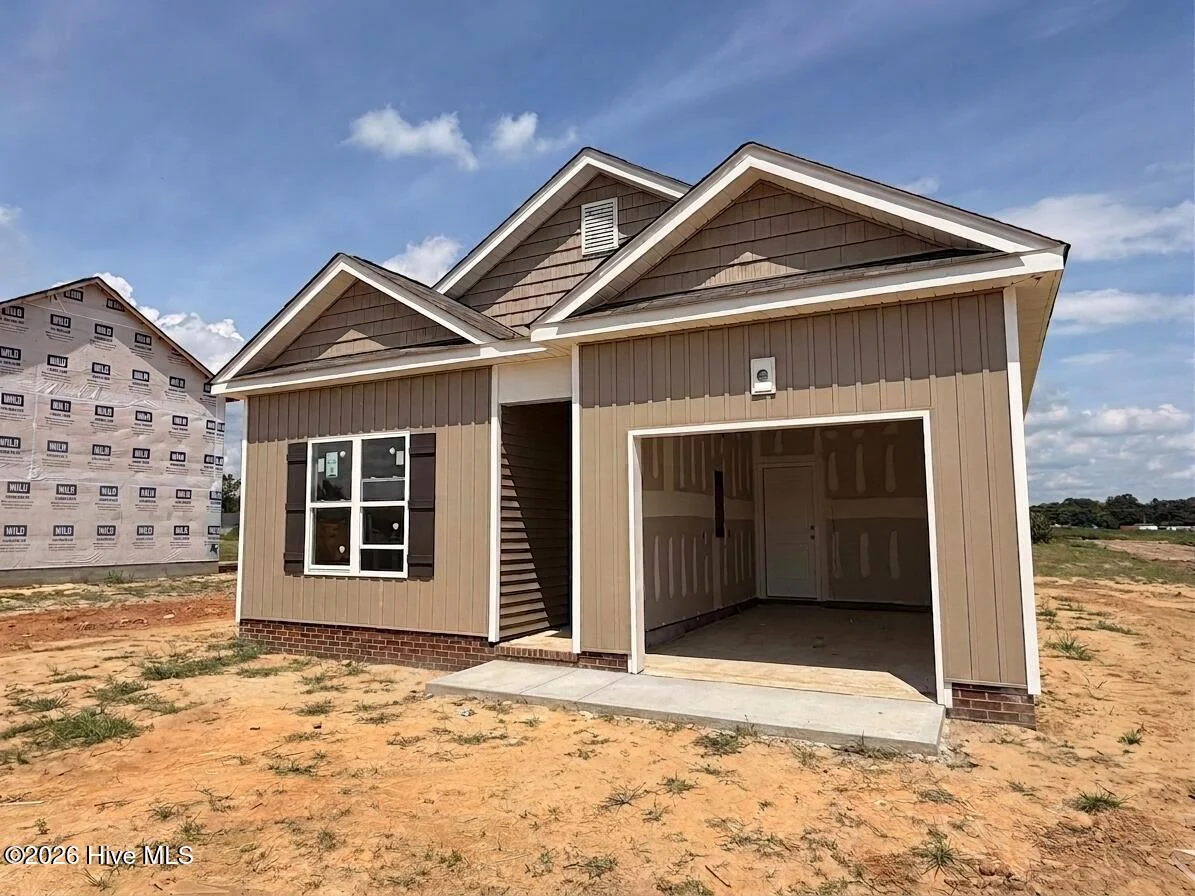 121 Longfield Court