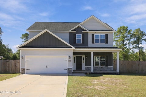 Photo of 607 Macy Place, Hubert, NC 28539 (MLS # 100613129)
