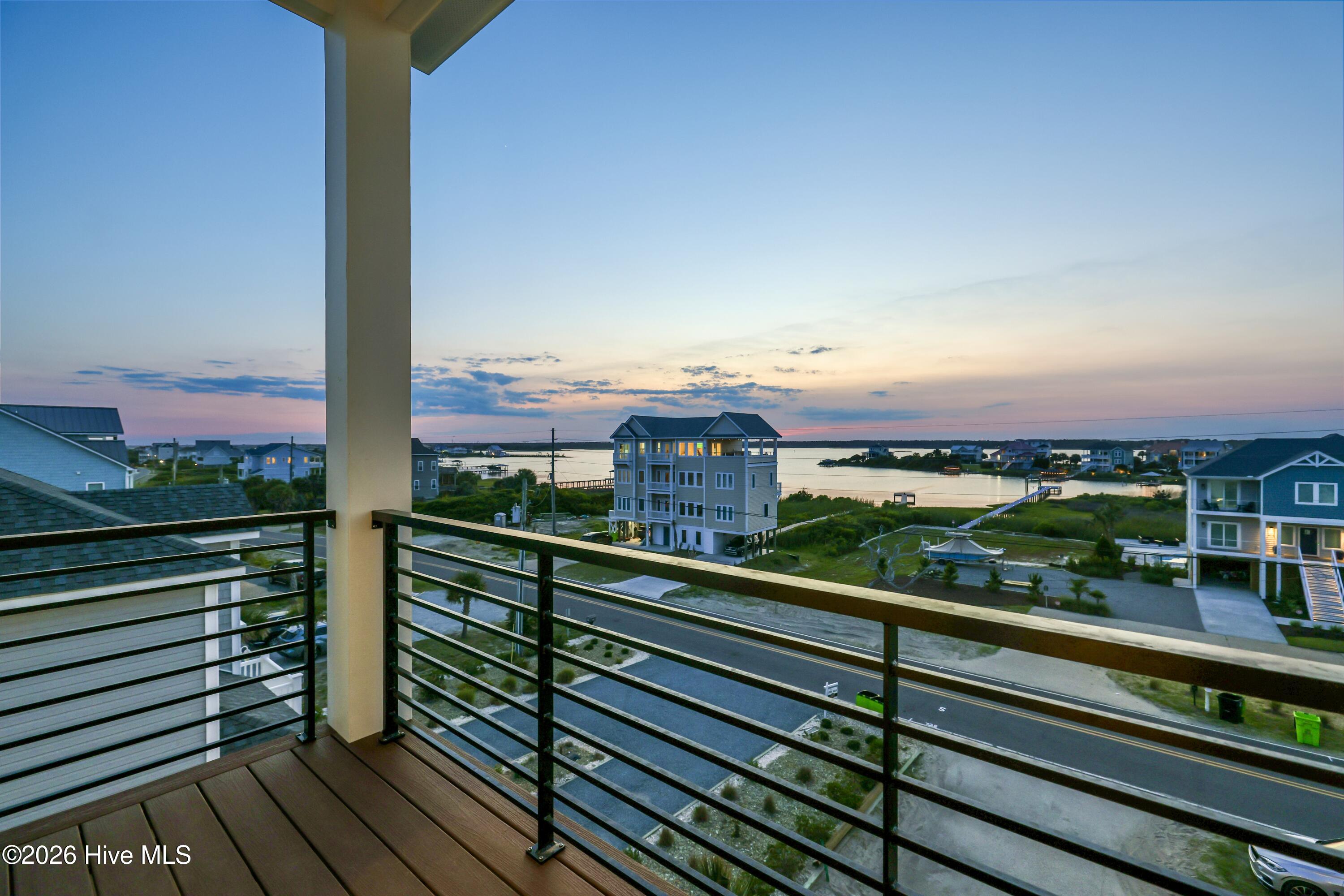 738 New River Inlet Road