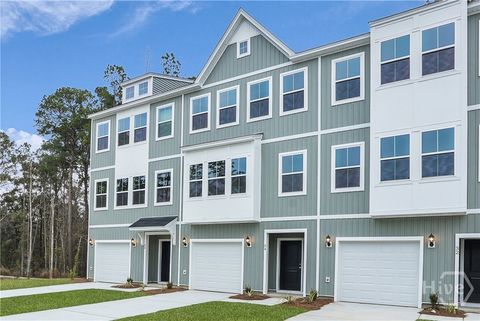 Townhouse For Sale - 34 Towne Park Court<br/> Rincon, GA 31326