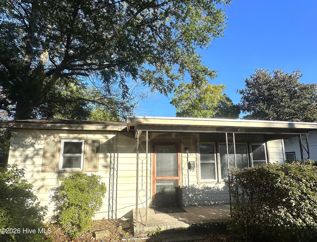 Photo of 29 Covil Avenue, Wilmington, NC 28403 (MLS # 100613483)