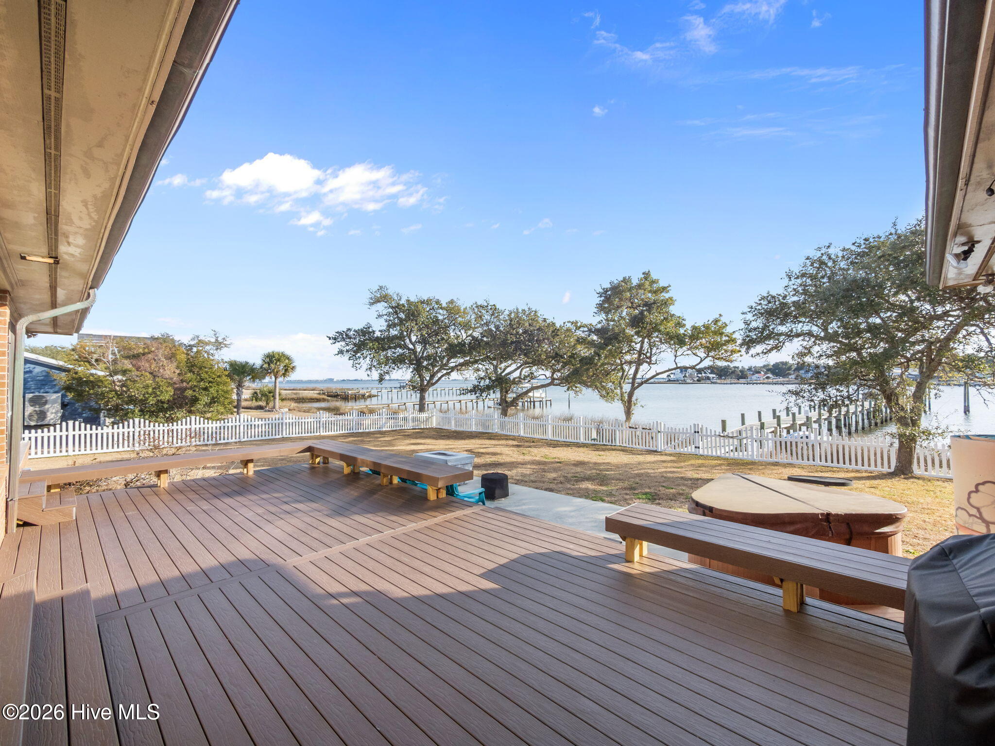 Newport, North Carolina, 28570, United States, 3 Bedrooms Bedrooms, ,3 BathroomsBathrooms,Residential,Active,2017499
