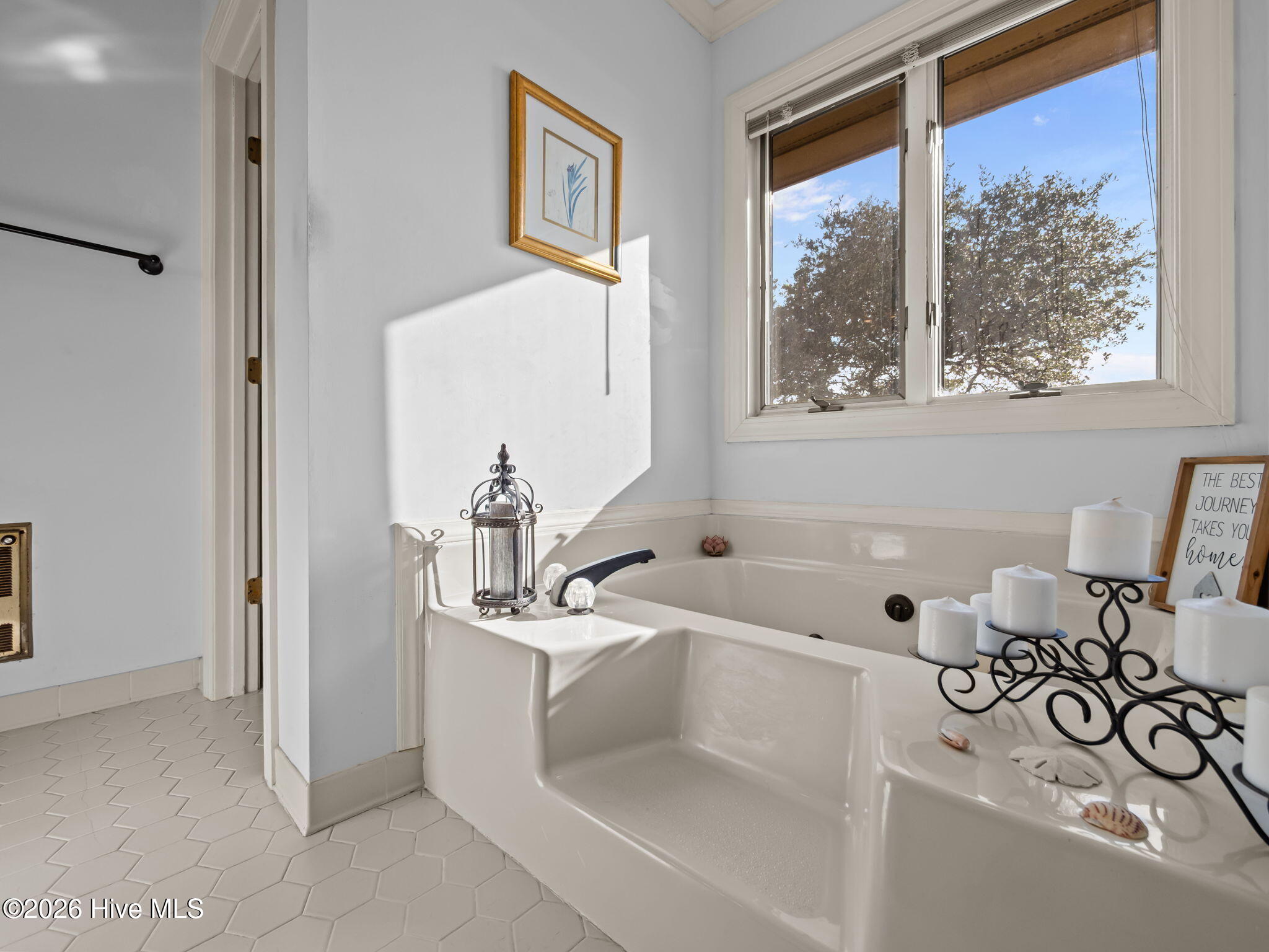 Newport, North Carolina, 28570, United States, 3 Bedrooms Bedrooms, ,3 BathroomsBathrooms,Residential,Active,2017499