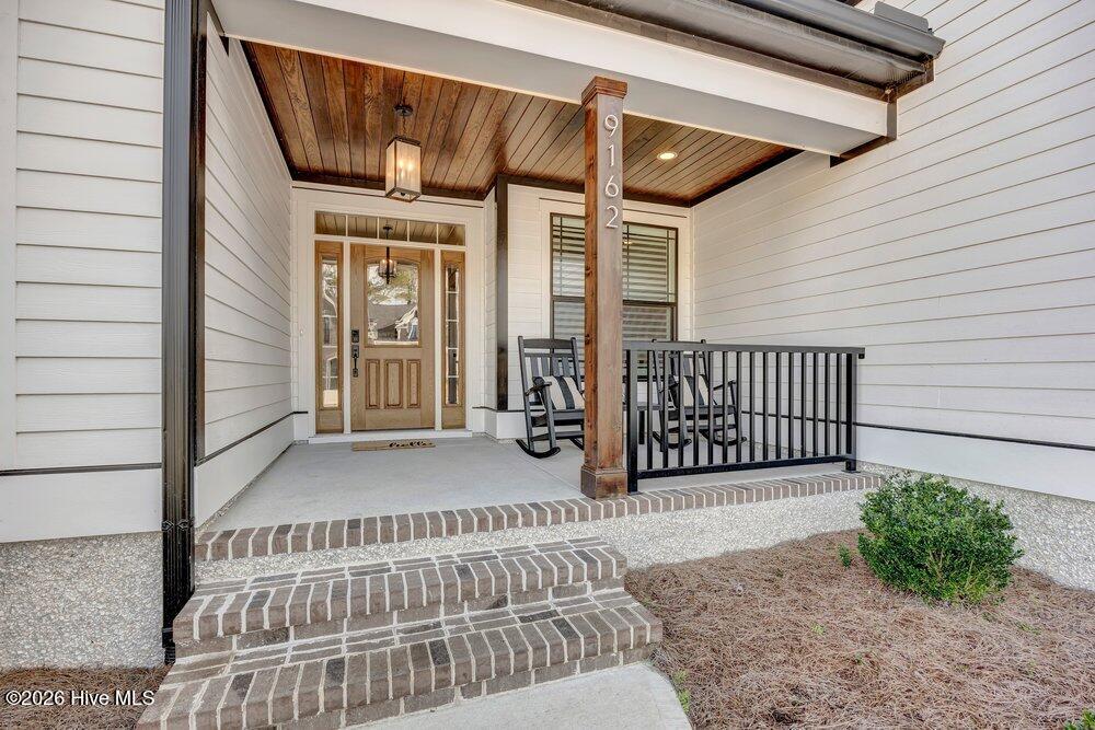 9162 Crossbill Drive