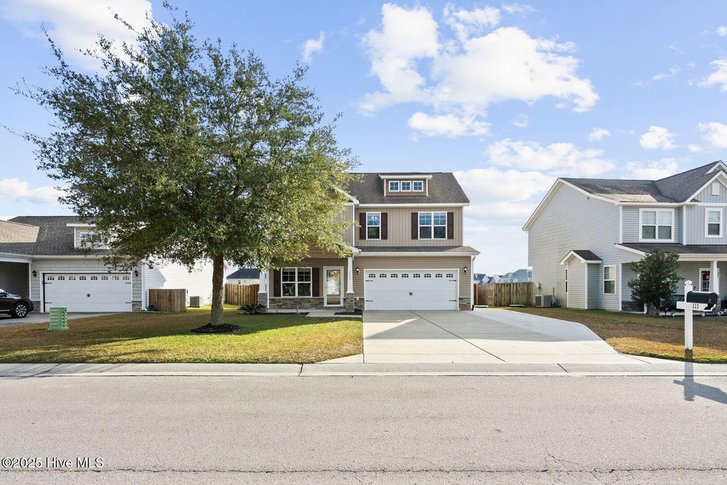 Photo of 111 Saw Grass Drive, Maple Hill, NC 28454 (MLS # 100544367)