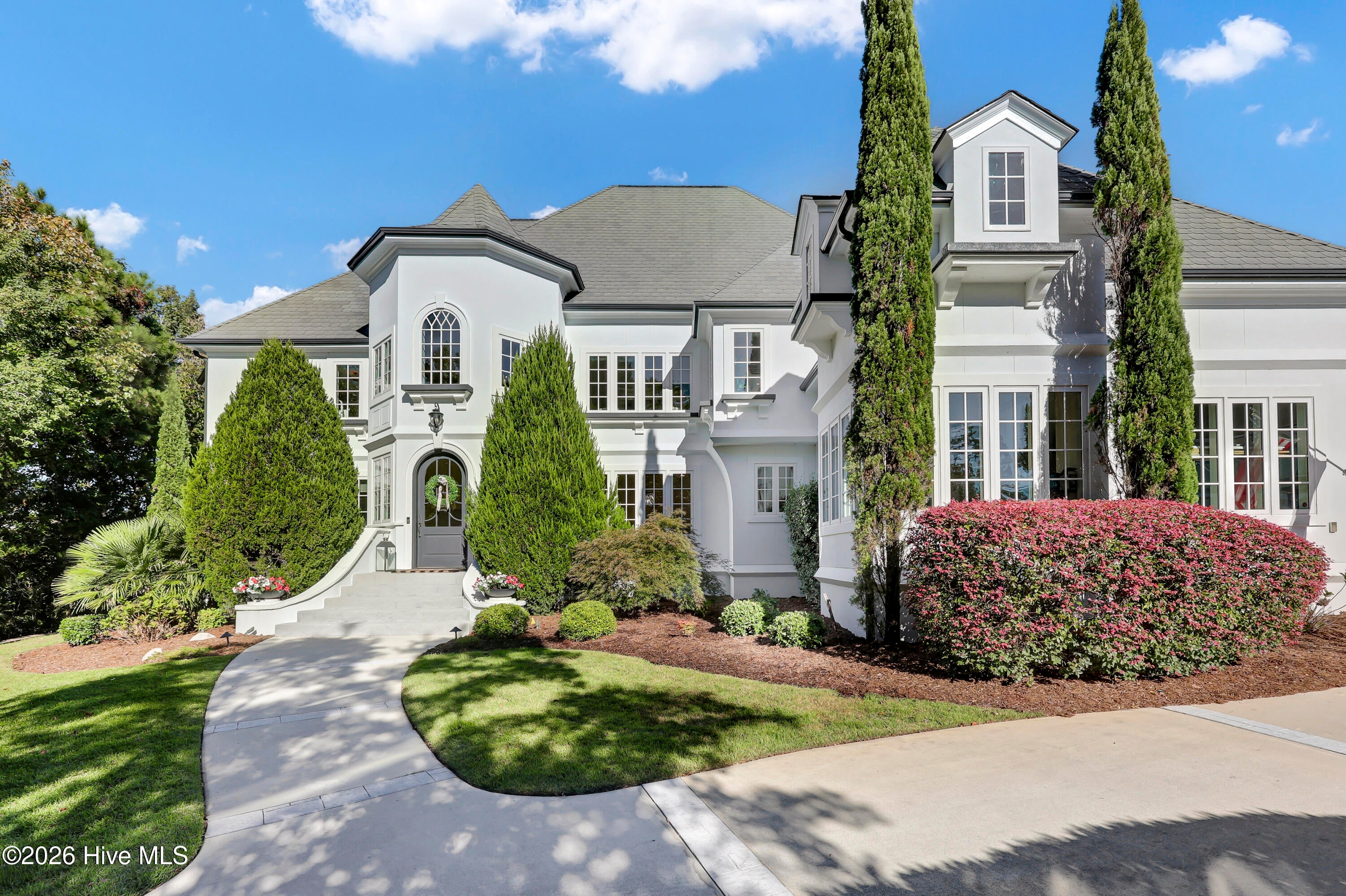 1932 Sandwedge Place