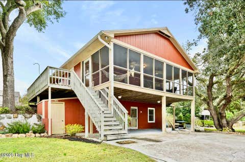 Homes For Sale - 303 Live Oak Street<br/> Carteret County, Emerald Isle, NC 28594