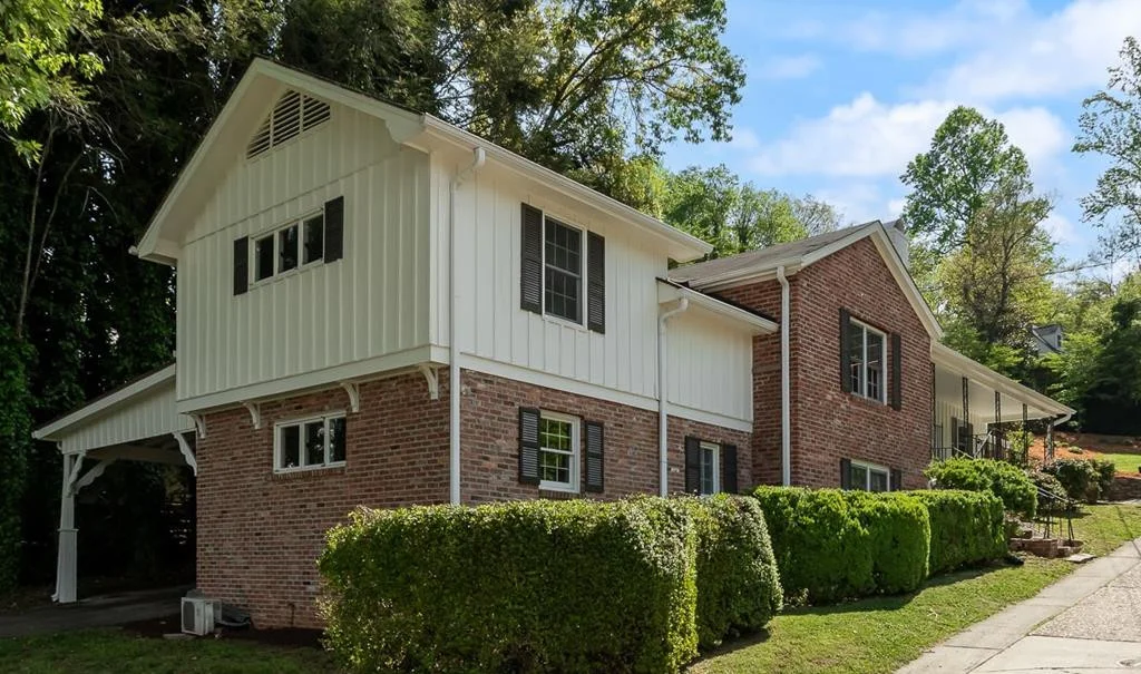 27 Bayless Street