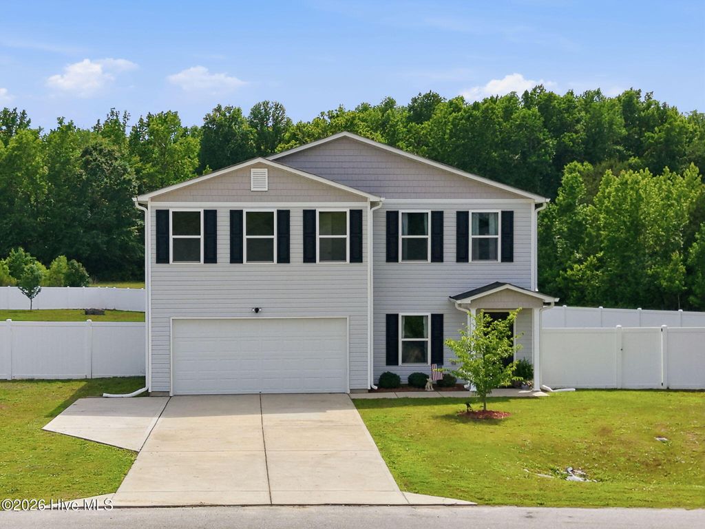 Photo of 881 Ashbury Lane, Ayden, NC 28513 (MLS # 100577409)