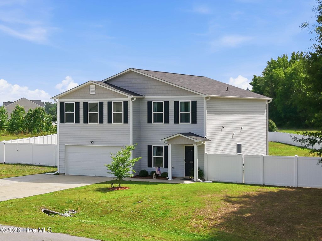 Photo of 881 Ashbury Lane, Ayden, NC 28513 (MLS # 100577409)