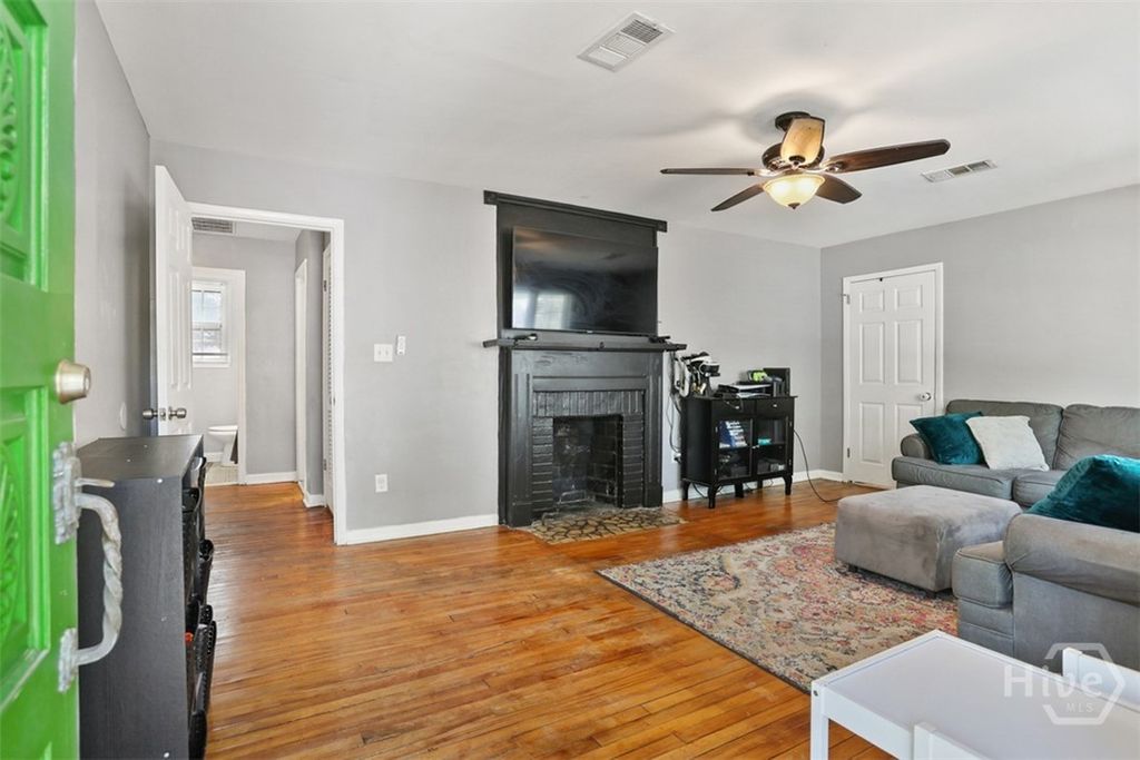 Photo of 2337 E 40th Street, Savannah, GA 31404 (MLS # SA355509)