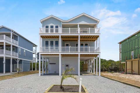 Homes For Sale - 24 Porpoise Place<br/> North Topsail Beach, NC 28460