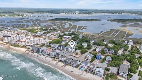 Homes For Sale - 24 Porpoise Place<br/> North Topsail Beach, NC 28460
