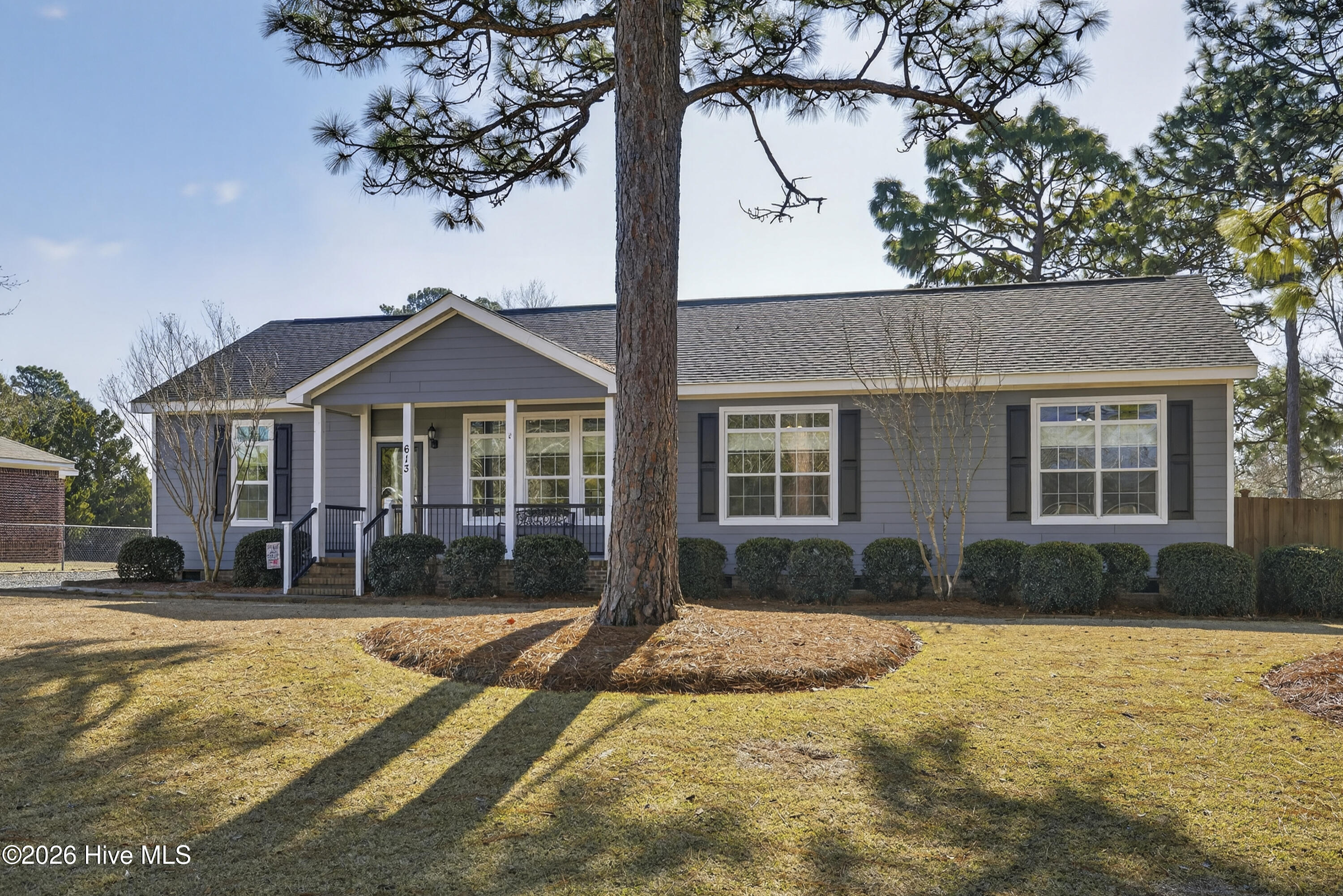 613 Long Leaf Acres Drive