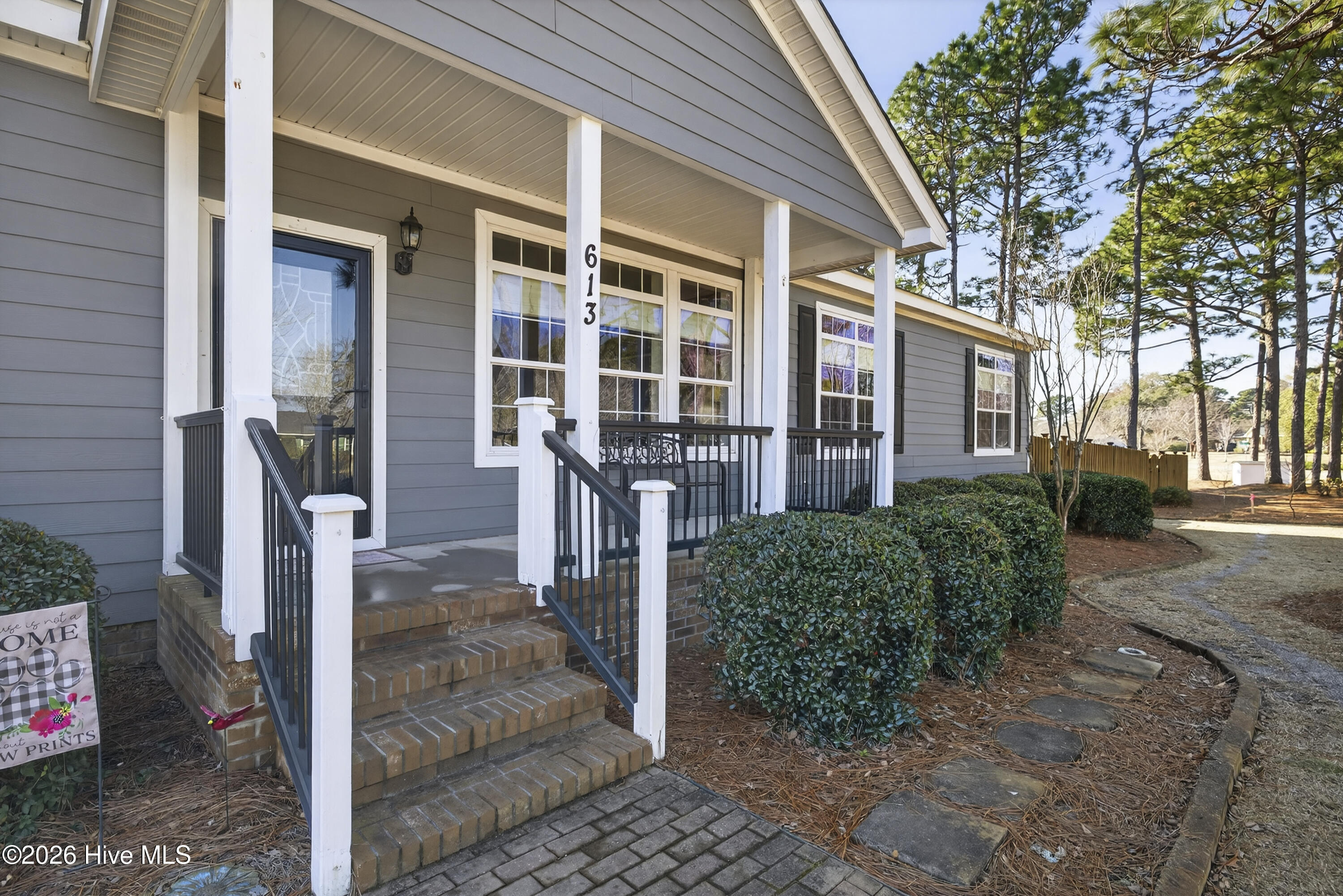 613 Long Leaf Acres Drive