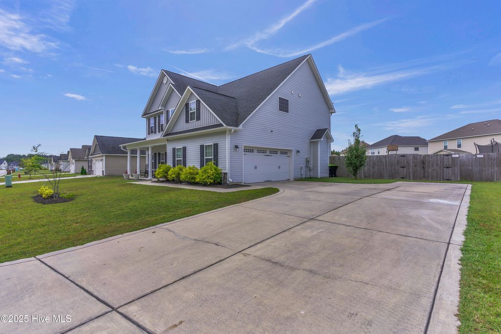Photo of 225 Wood House Drive, Jacksonville, NC 28546 (MLS # 100534208)