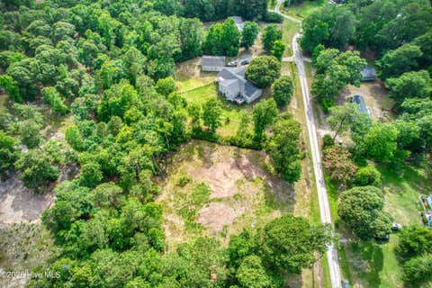 Tiny photo for 131 Pond View Circle, Hampstead, NC 28443 (MLS # 100577573)