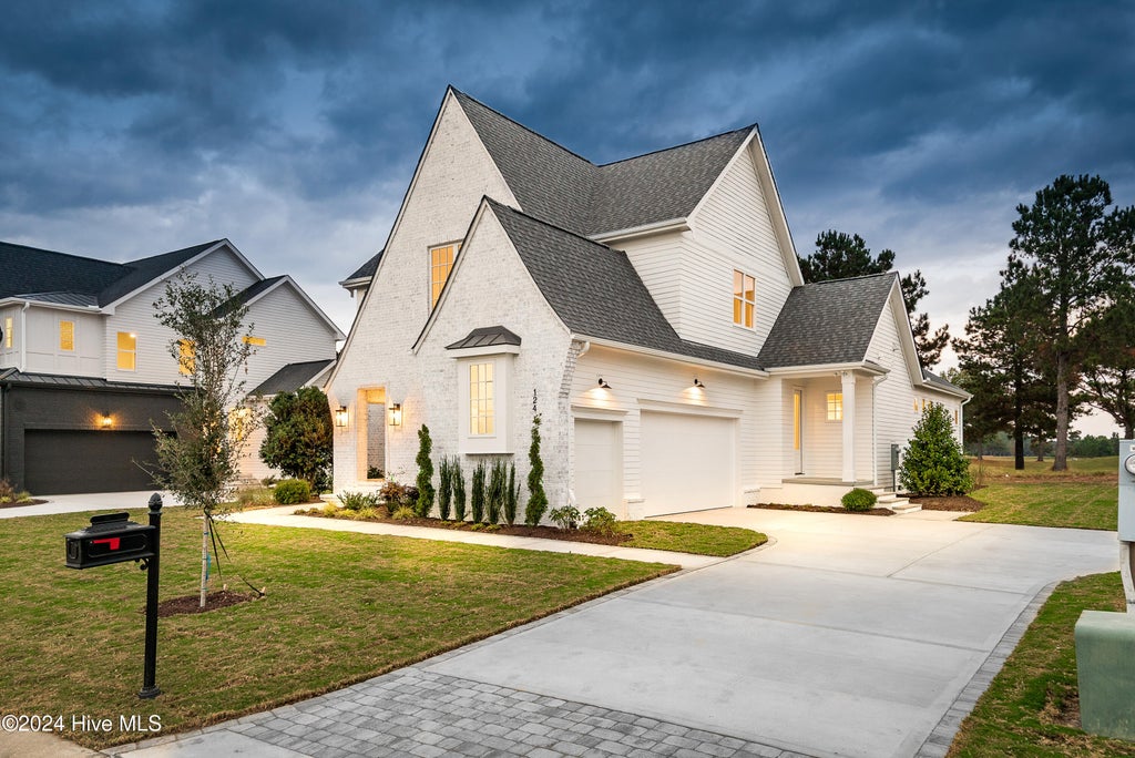 Photo of 124 Pine Tree Point, Snow Hill, NC 28580 (MLS # 100592477)