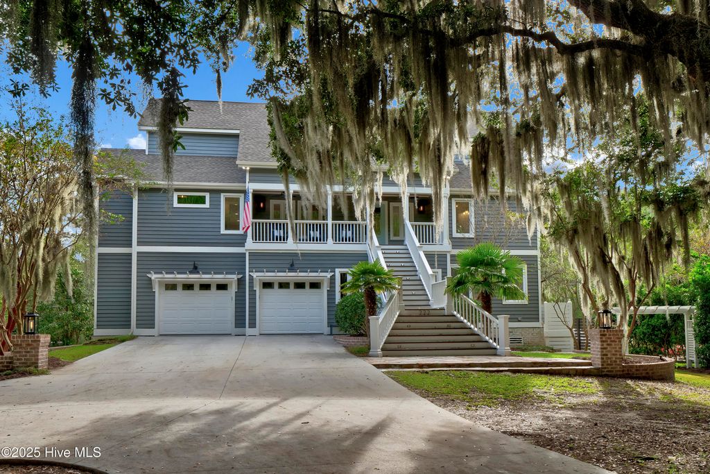 Photo of 222 Sea Gull Lane, Wilmington, NC 28409 (MLS # 100536471)