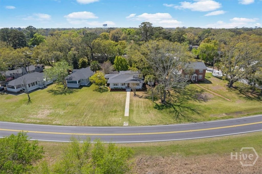 Photo of 1021 Lanier Boulevard, Brunswick, GA 31520 (MLS # SA352512)