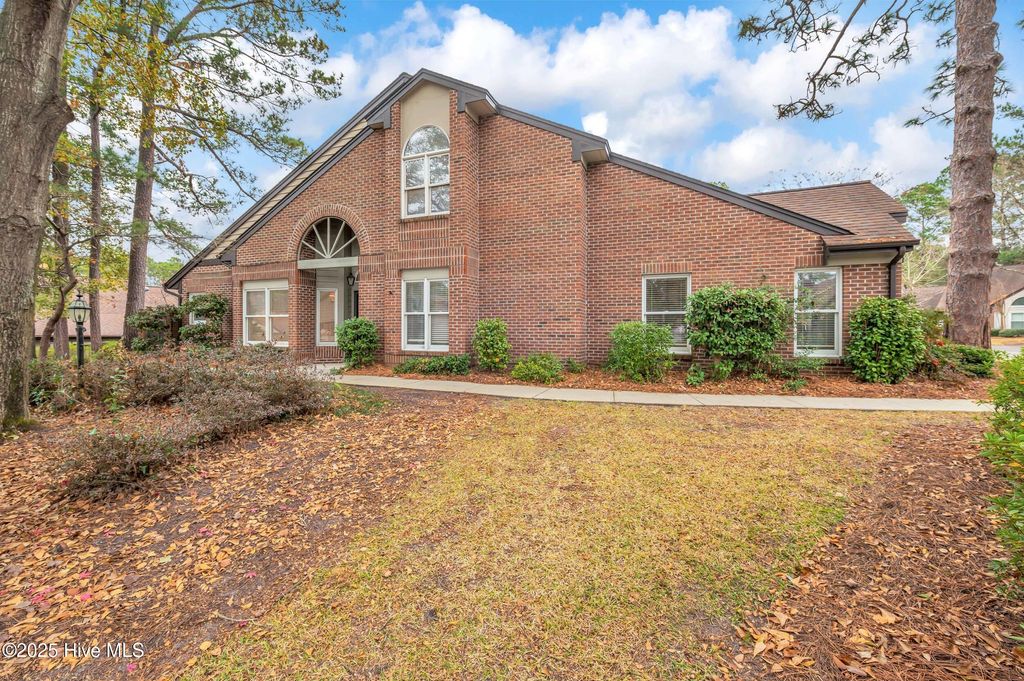 Photo of 2101 Jumpin Run Drive, Wilmington, NC 28403 (MLS # 100546535)